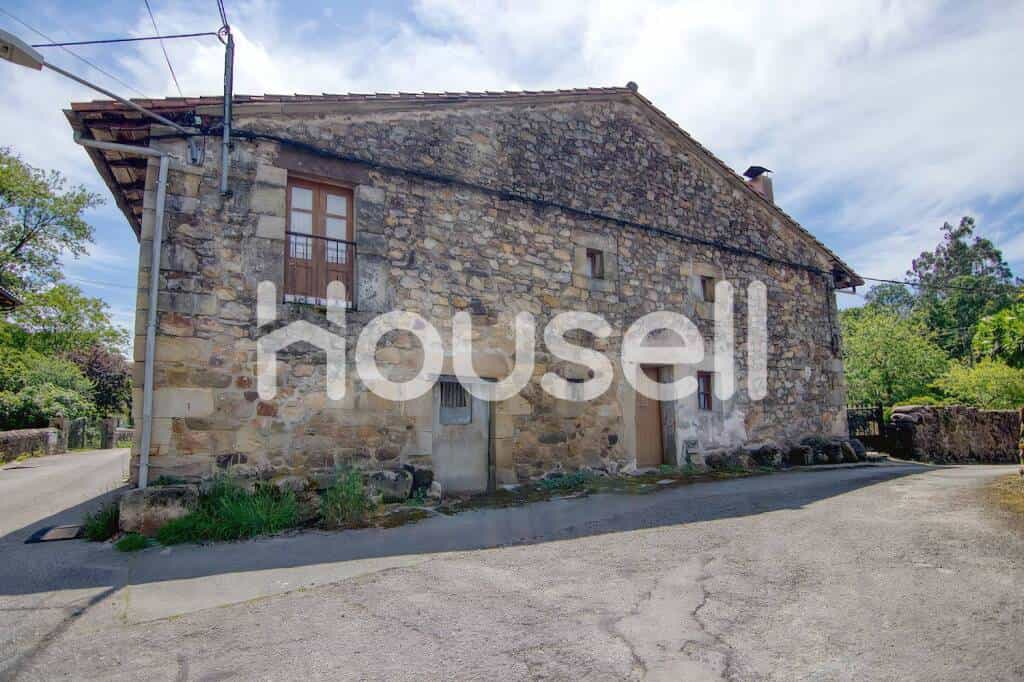 жилой дом в Lloreda, Cantabria 11523071
