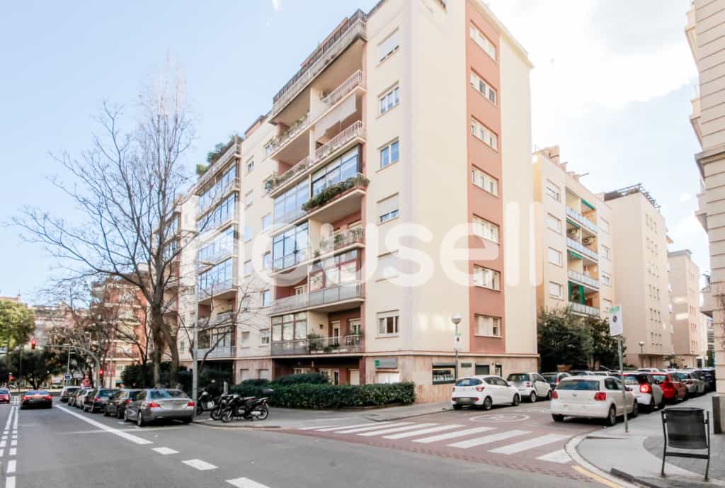 Condominium in Barcelona, Catalunya 11523238