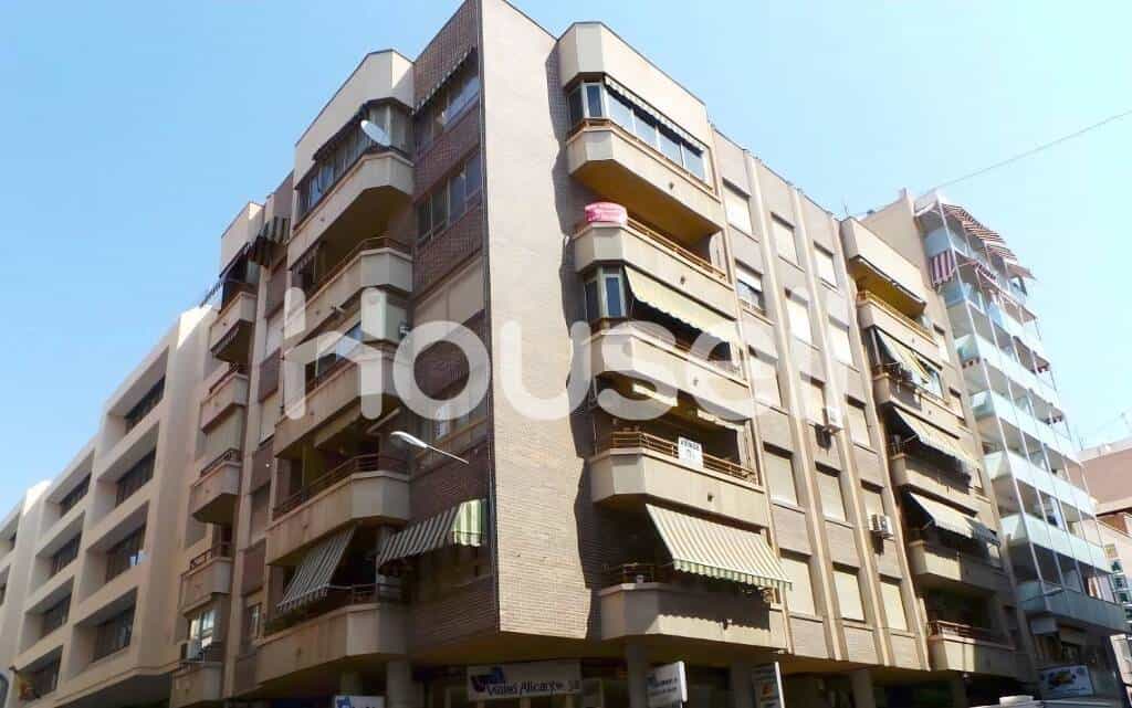 Condominium in Alacant, Comunidad Valenciana 11523320