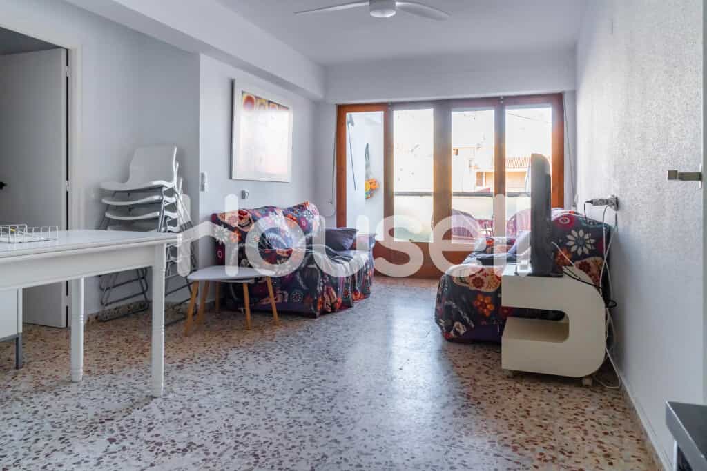 Condominium in Guardamar del Segura, Valencia 11523384