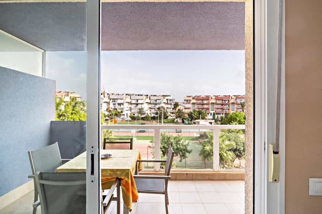 Condominium in Guardias Viejas, Andalusië 11523476