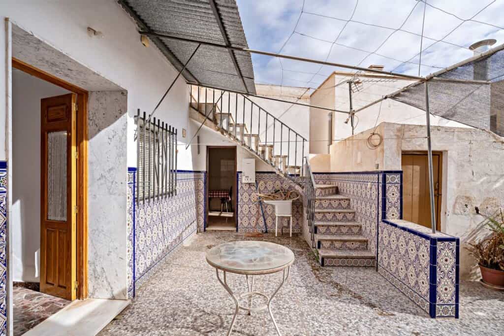 Будинок в Dalías, Andalucía 11523492