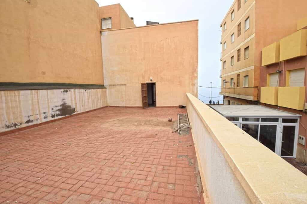 Condominium in El Ejido, Andalucía 11523507