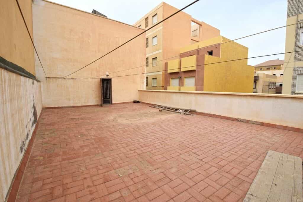 Osakehuoneisto sisään El Ejido, Andalucía 11523507