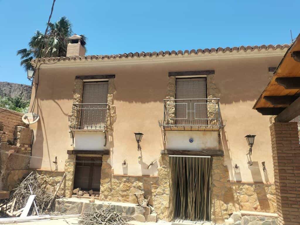 House in Lanjaron, Andalusia 11523585