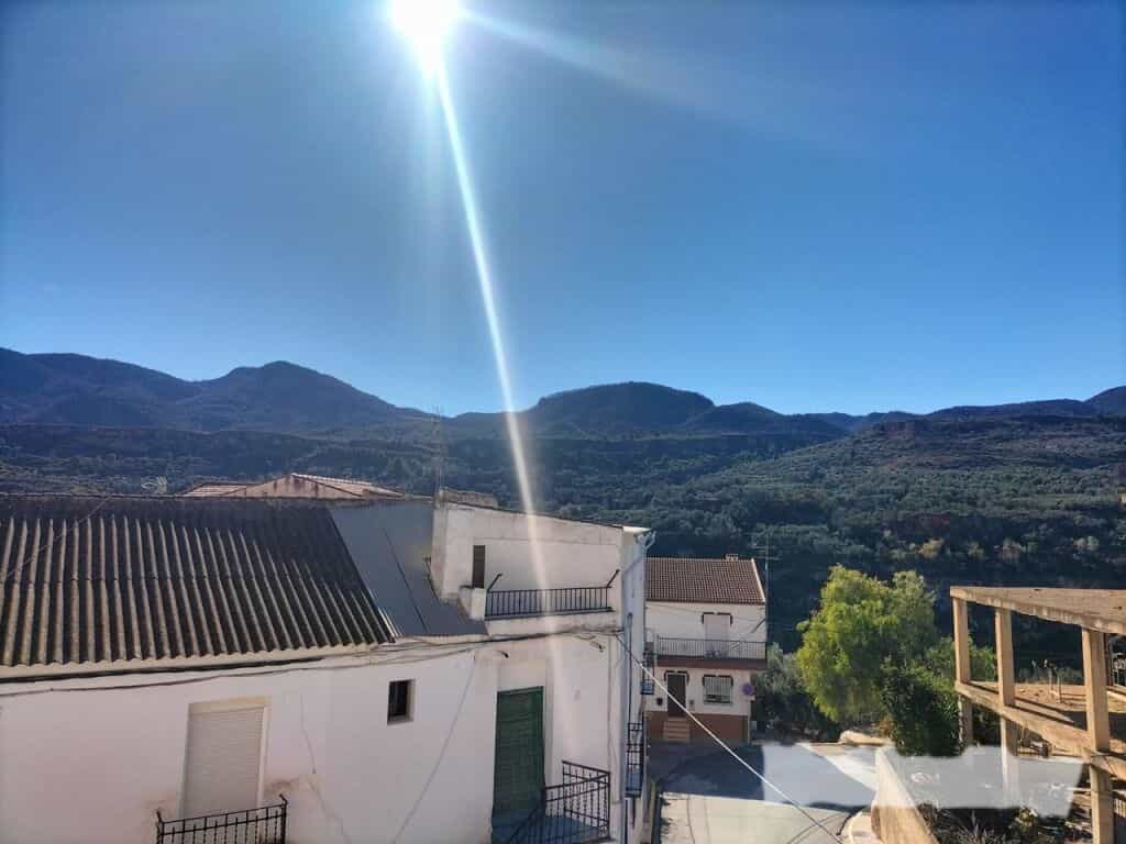 Будинок в Альбунуелас, Андалусія 11523609