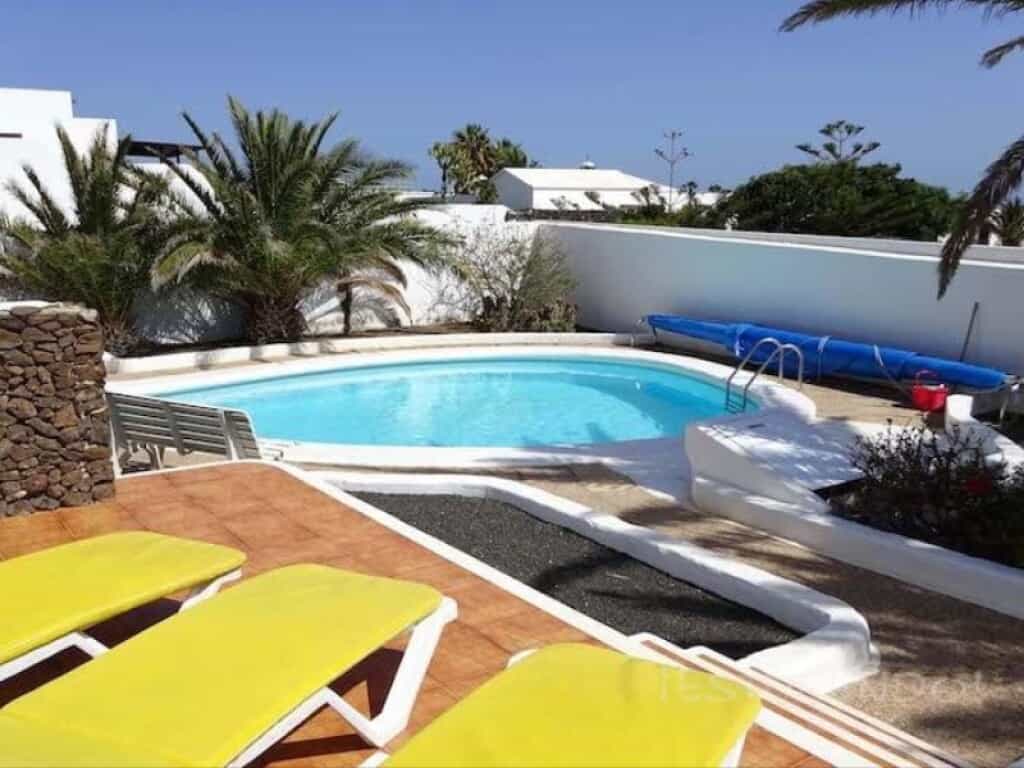 жилой дом в Playa Blanca, Canarias 11523645