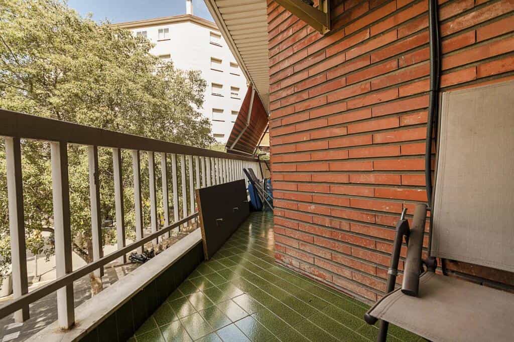 عمارات في Barcelona, Catalonia 11523707