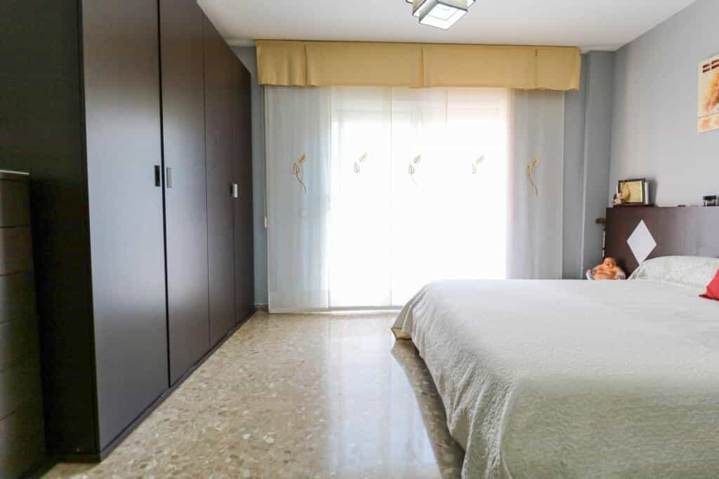 Condominium in Viladecans, Catalonia 11523713