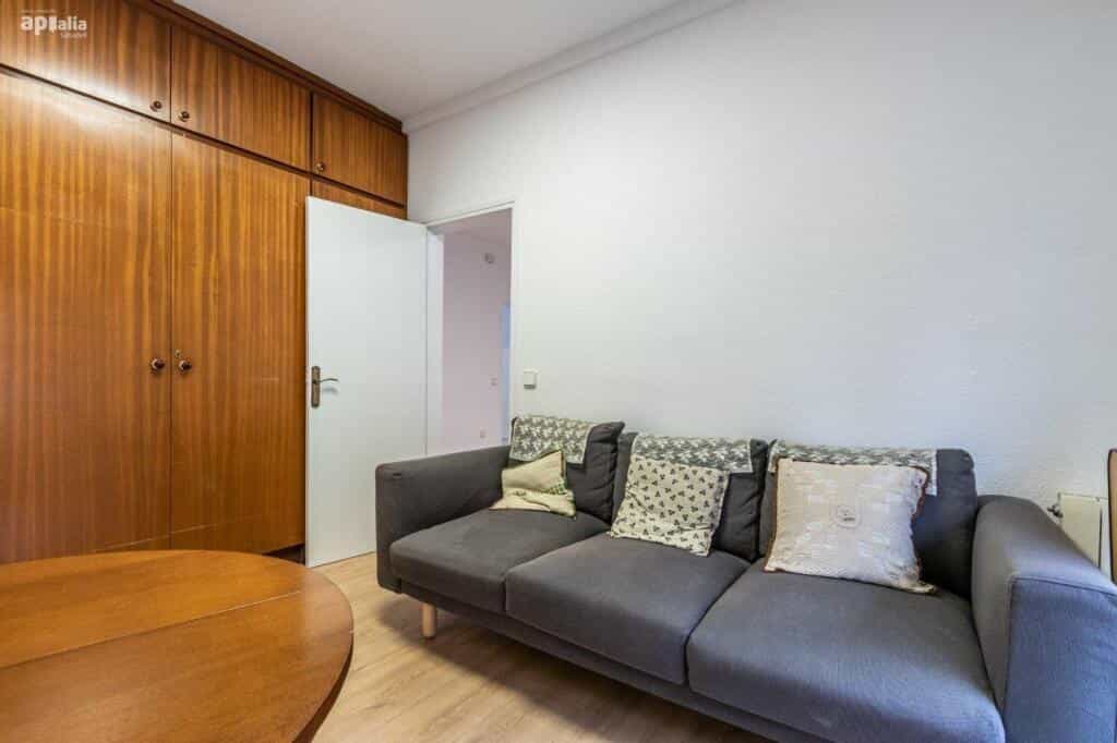 Condominium in Sabadell, Catalonia 11523776