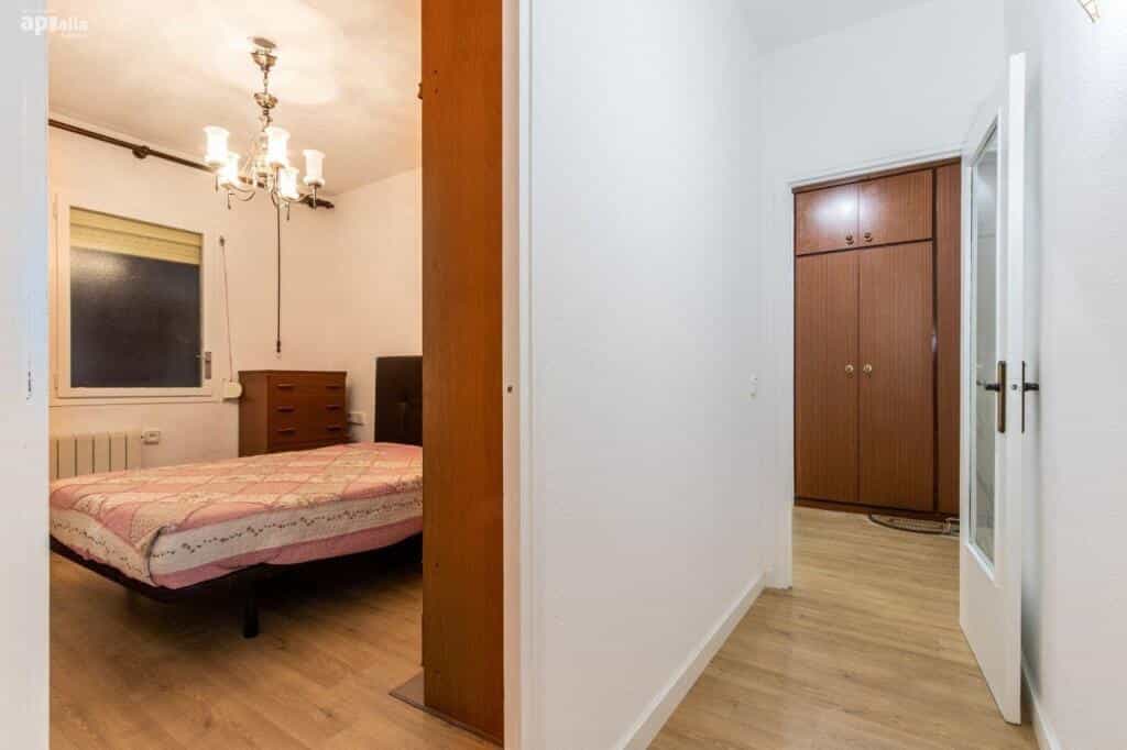 Condominium in Sabadell, Catalonia 11523776