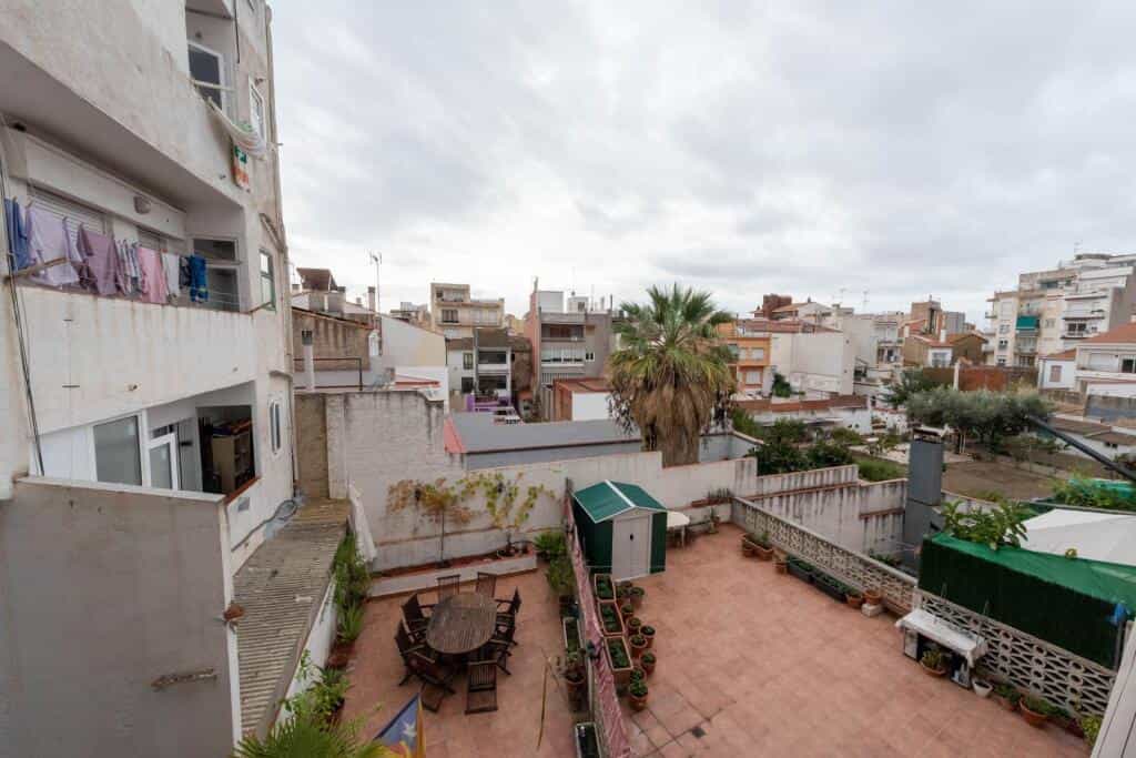 Condominium in Calella, Catalonia 11523794