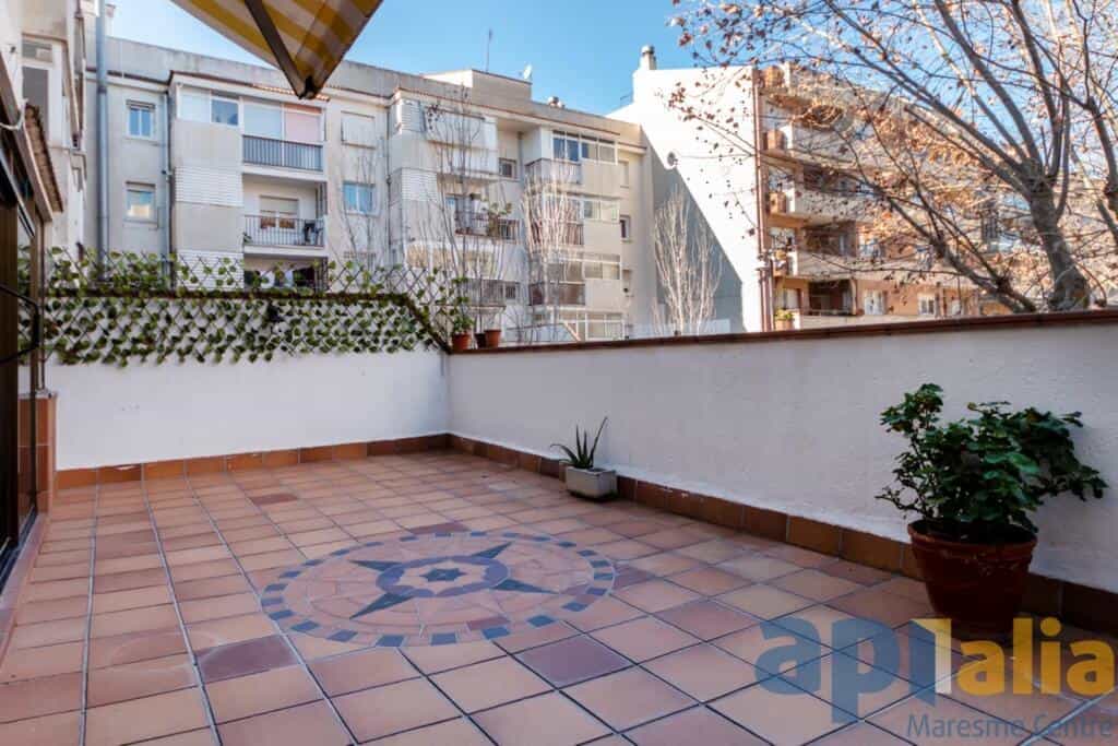 Condominium in Arenys de Mar, Catalonië 11523824