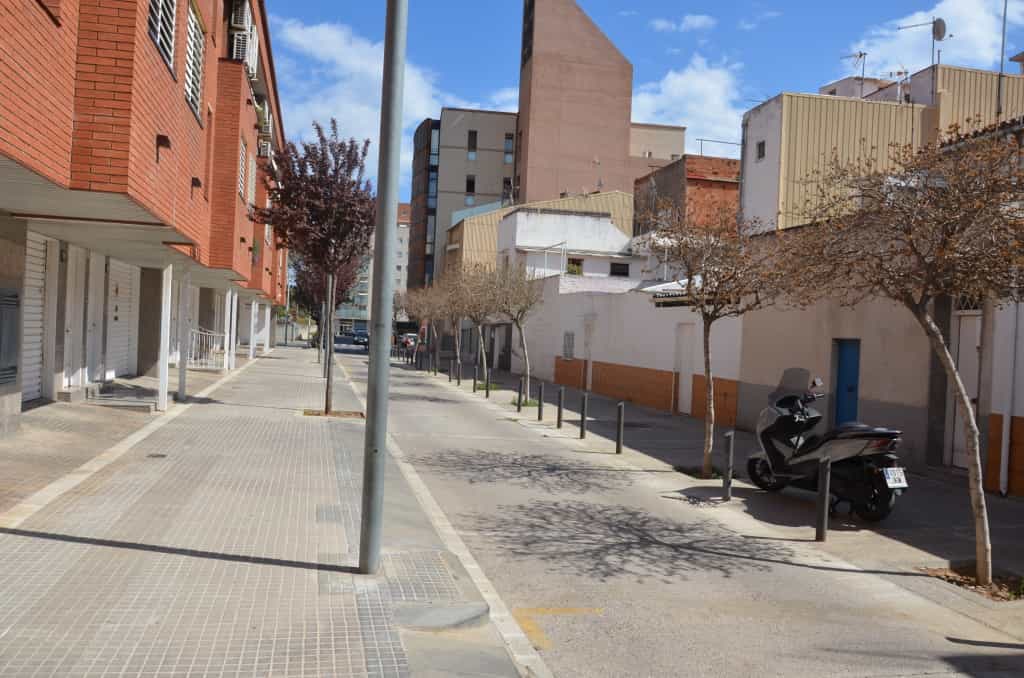 Perindustrian dalam Cornellà de Llobregat, Catalunya 11523910