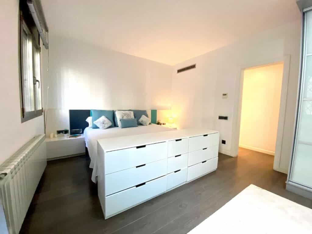 公寓 在 Barcelona, Catalunya 11523953