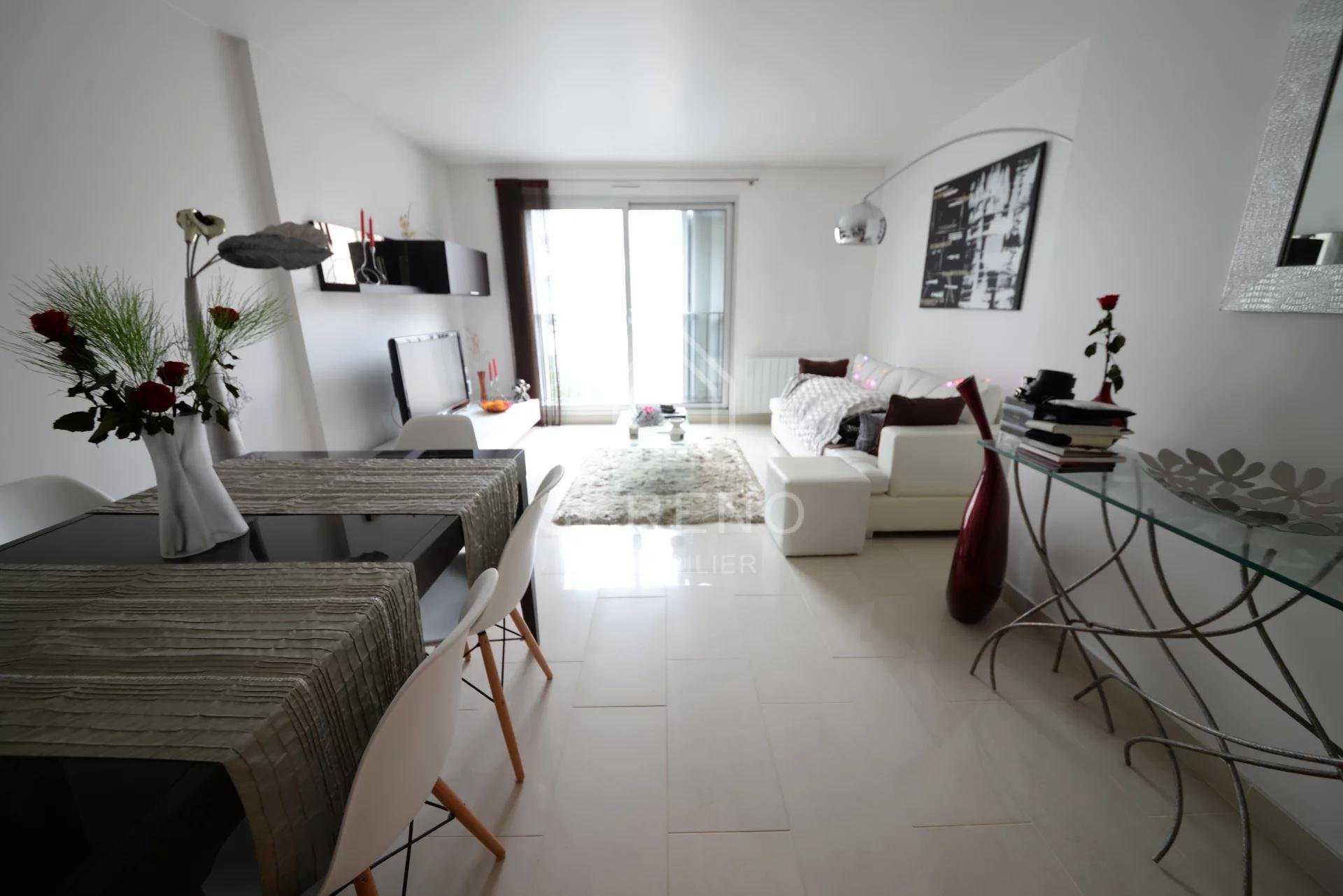 公寓 在 巴尼奧萊, 法蘭西島 11524029