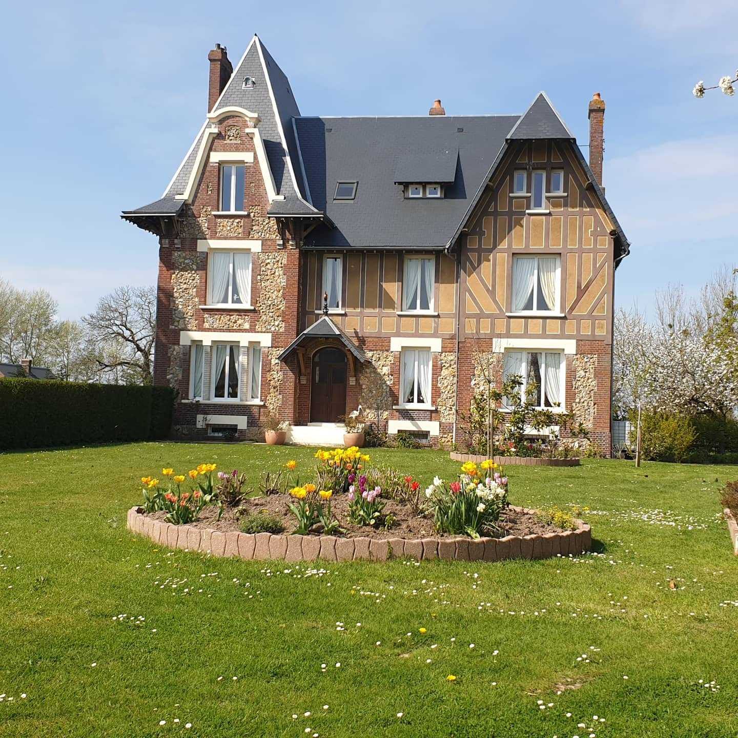 rumah dalam Rouen, Eure 11524087