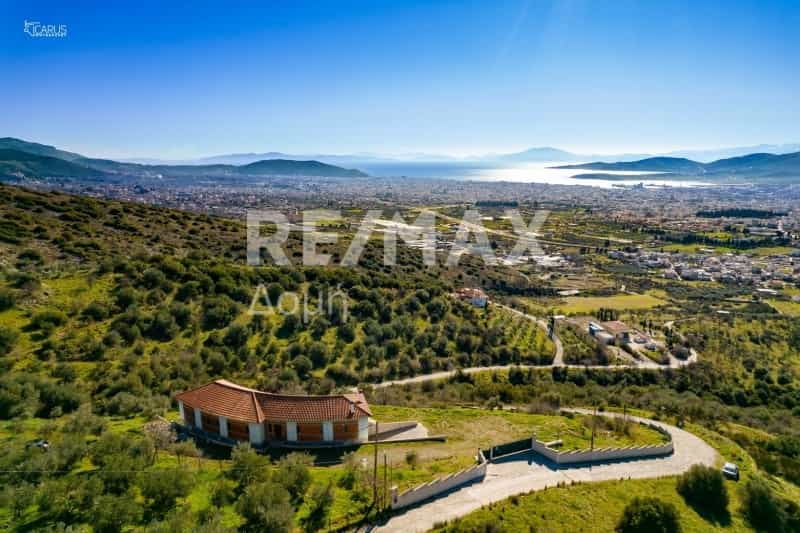 Hus i Agios Kirykos, Voreio Aigaio 11524605