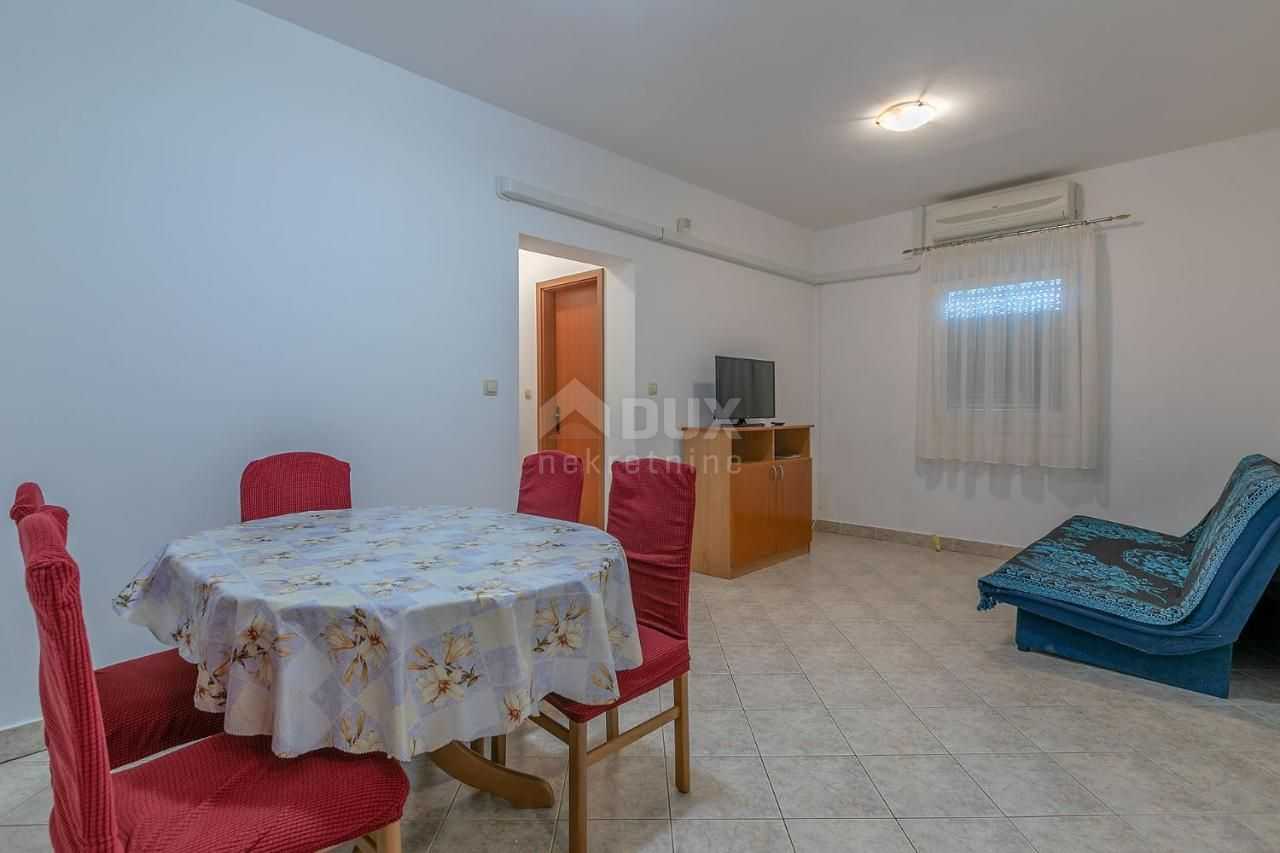 Condominium in Banjole, Istria County 11524703