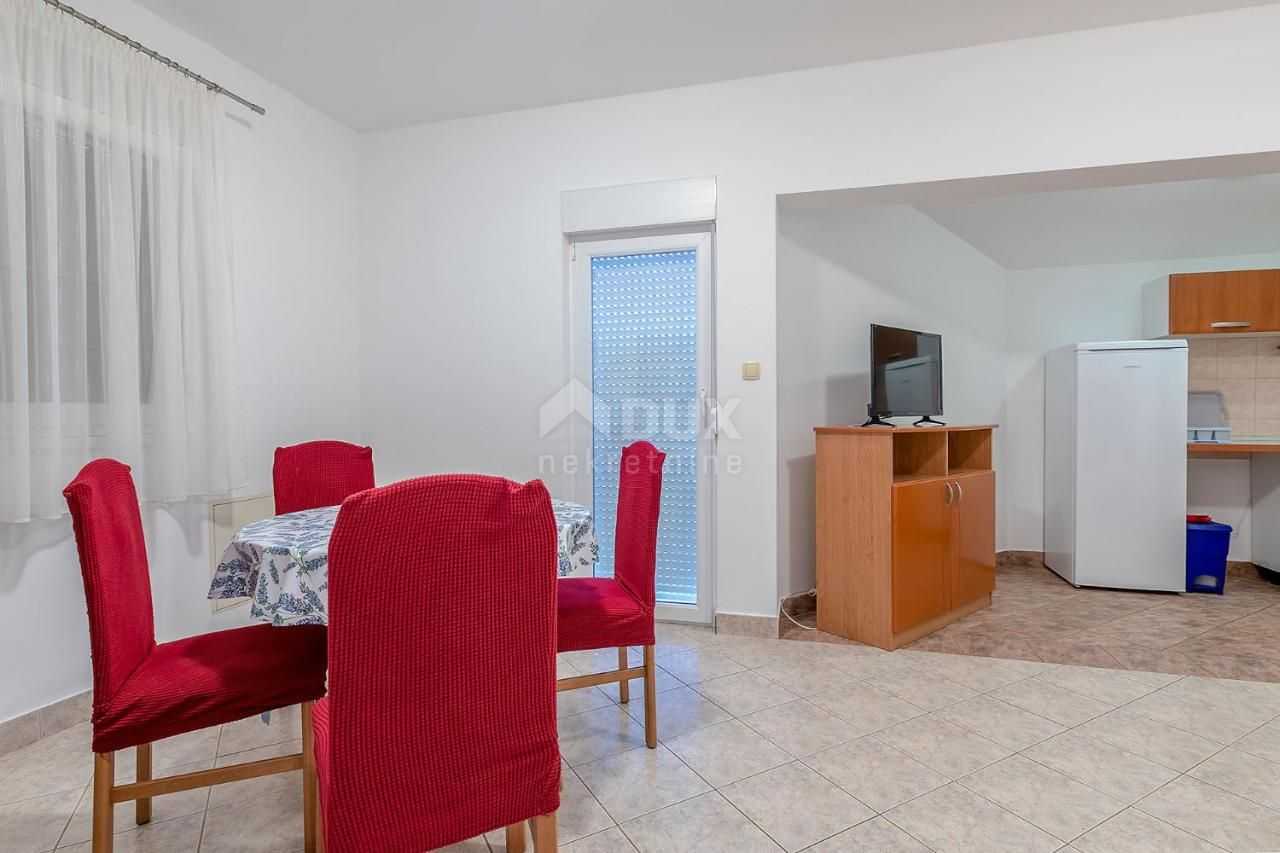 Condominium in Banjole, Istria County 11524703