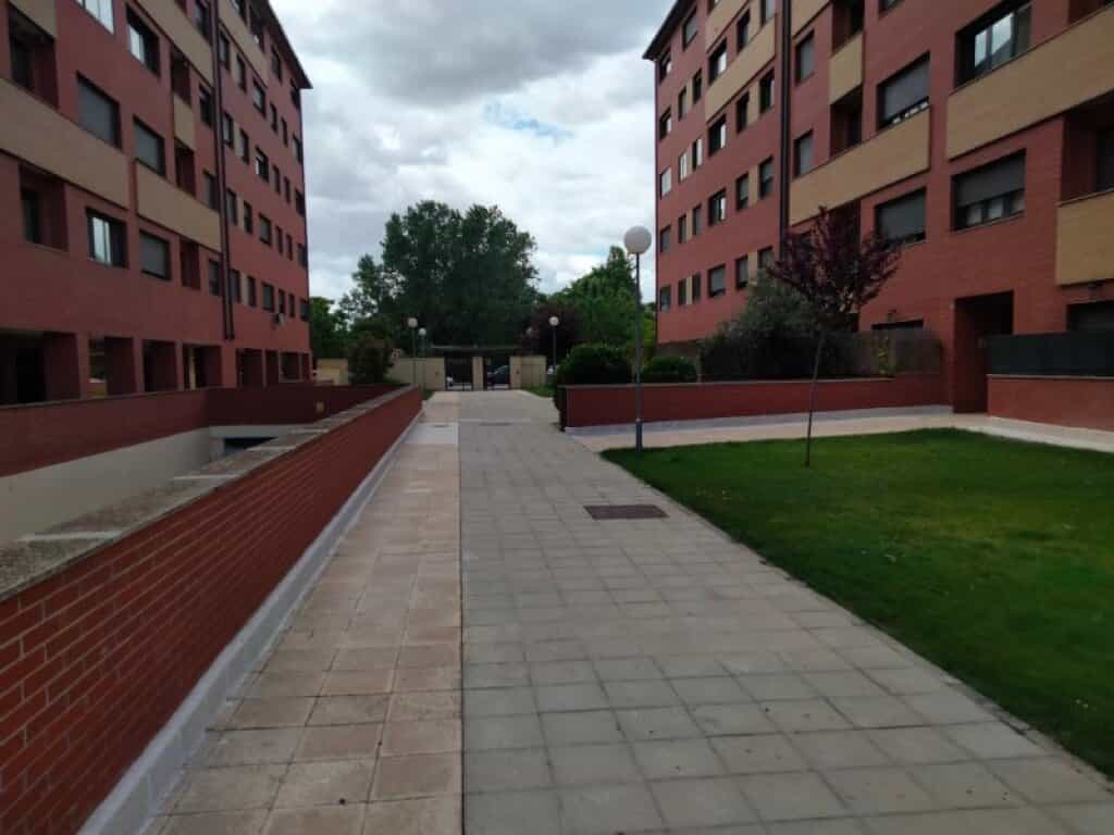 公寓 在 Zamora, Castilla y León 11524786