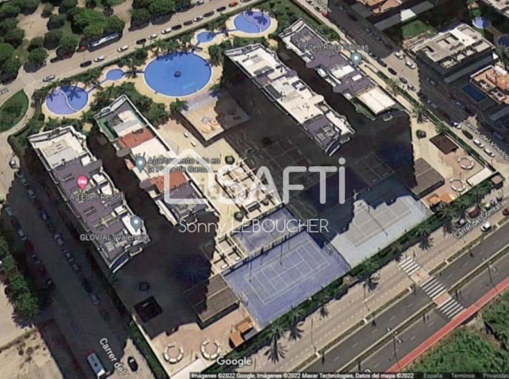 Condominium in Grau i Platja, Comunidad Valenciana 11524790