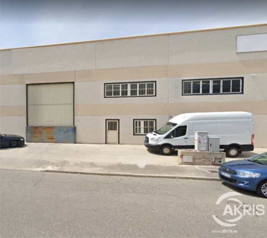 Industrial in Yuncos, Castille-La Mancha 11524889