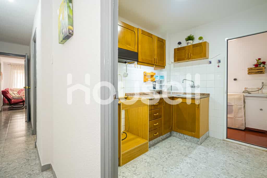 Condominium in Elda, Comunidad Valenciana 11524892