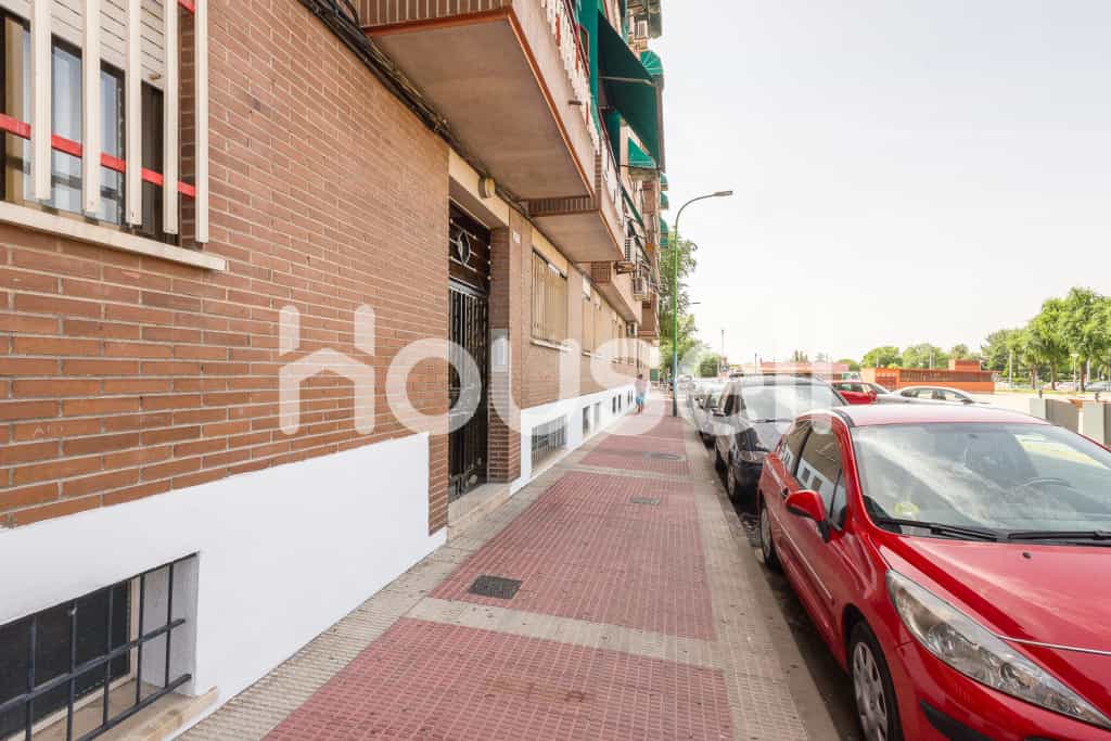 Condominium in Parla, Comunidad de Madrid 11524894