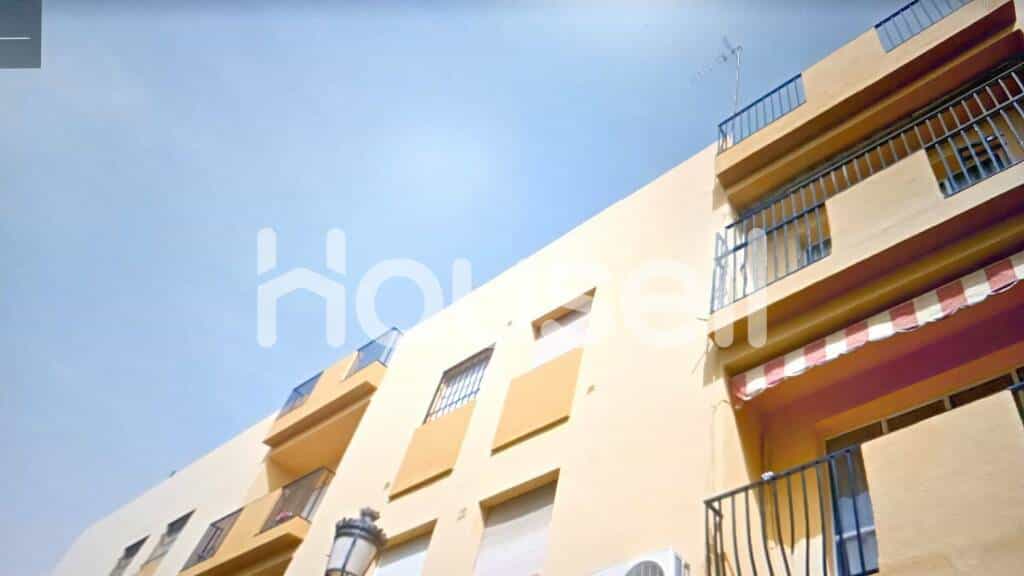 Condominium in Mairena del Alcor, Andalusia 11524926