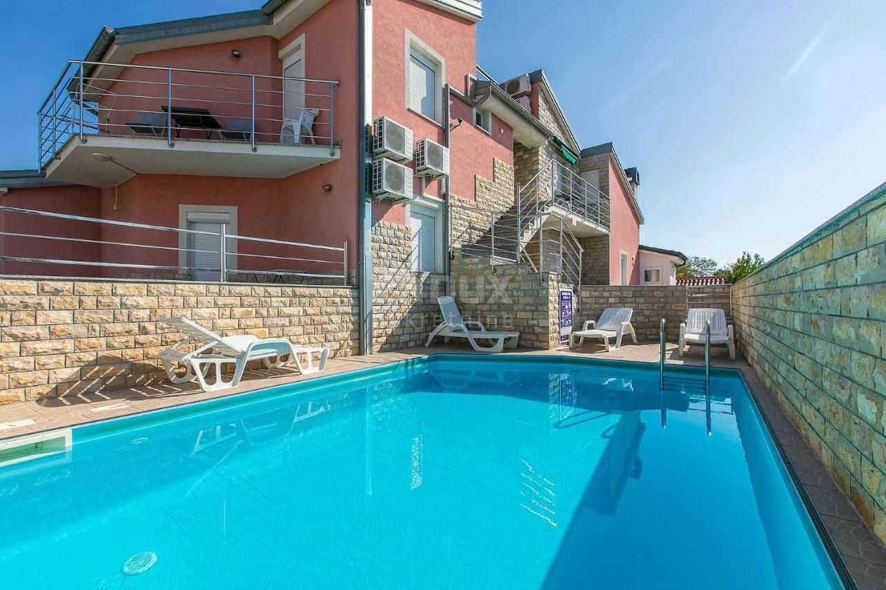 Condominium in Banjole, Istarska Zupanija 11525141