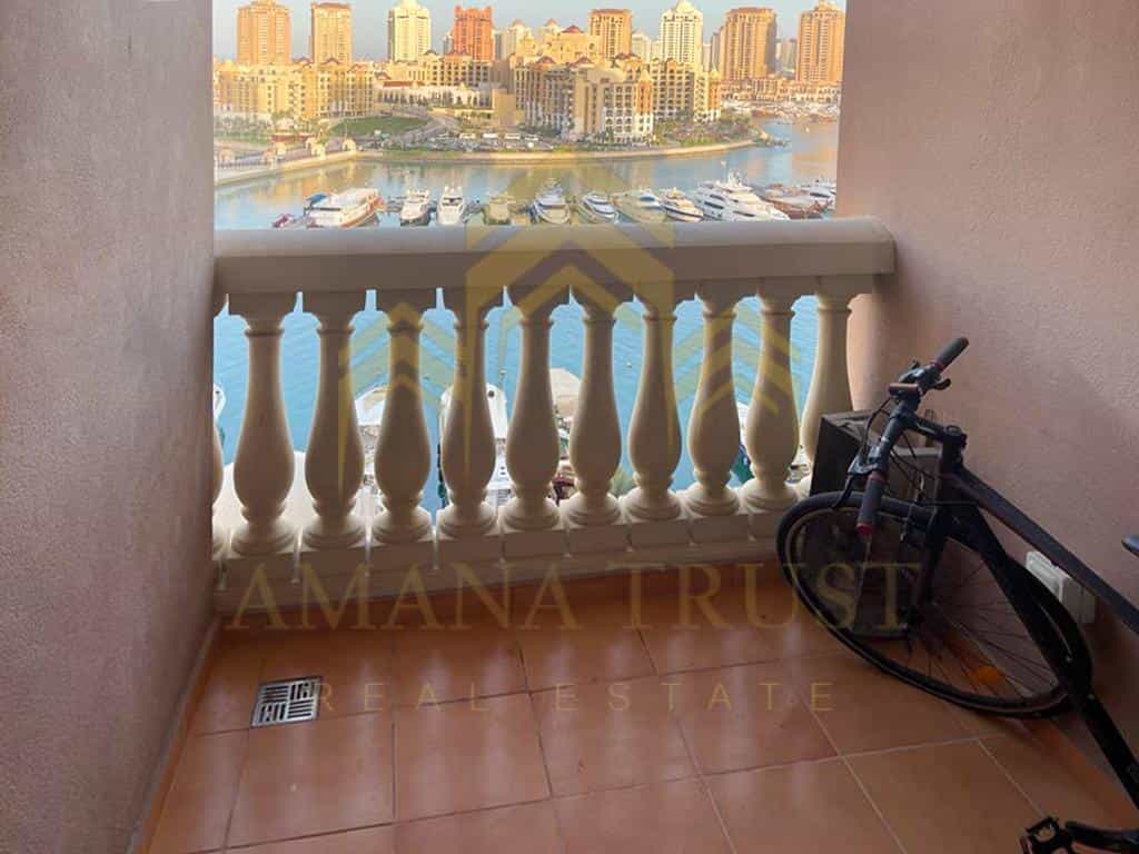 Condominium in Doha, Ad Dawhah 11525261