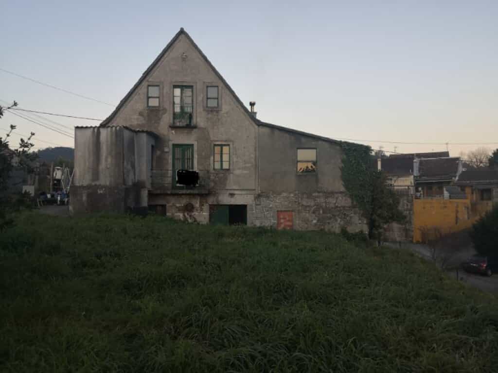 rumah dalam Puenteareas, Galicia 11525304
