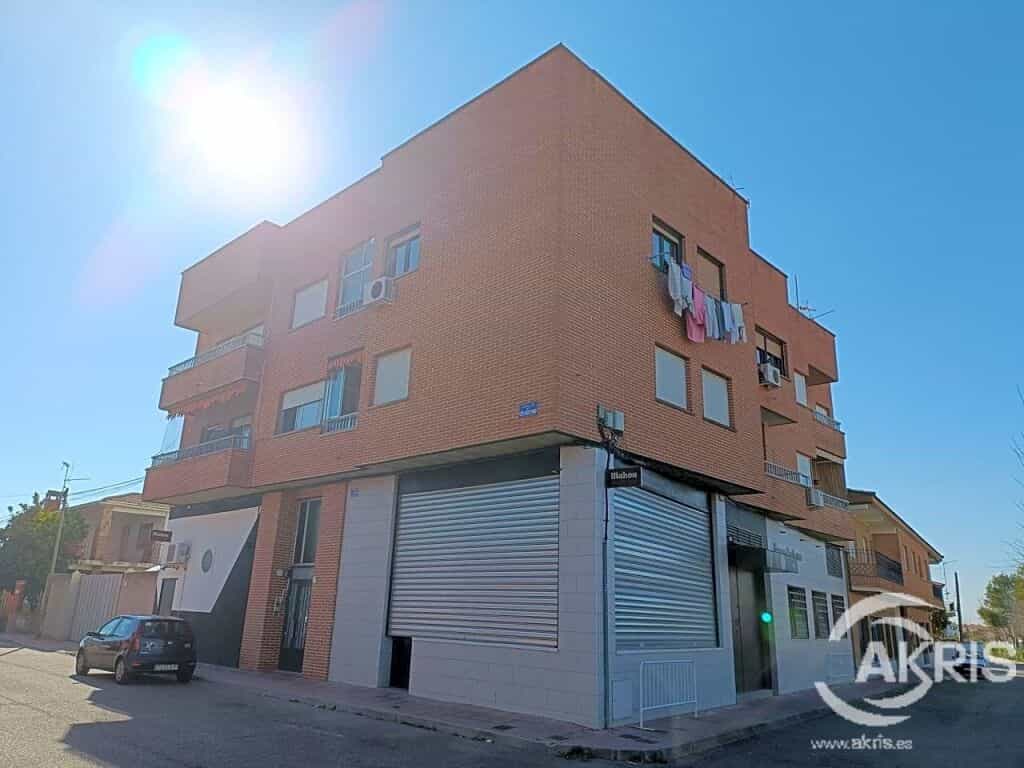 Condominium in Quismondo, Castille-La Mancha 11525340