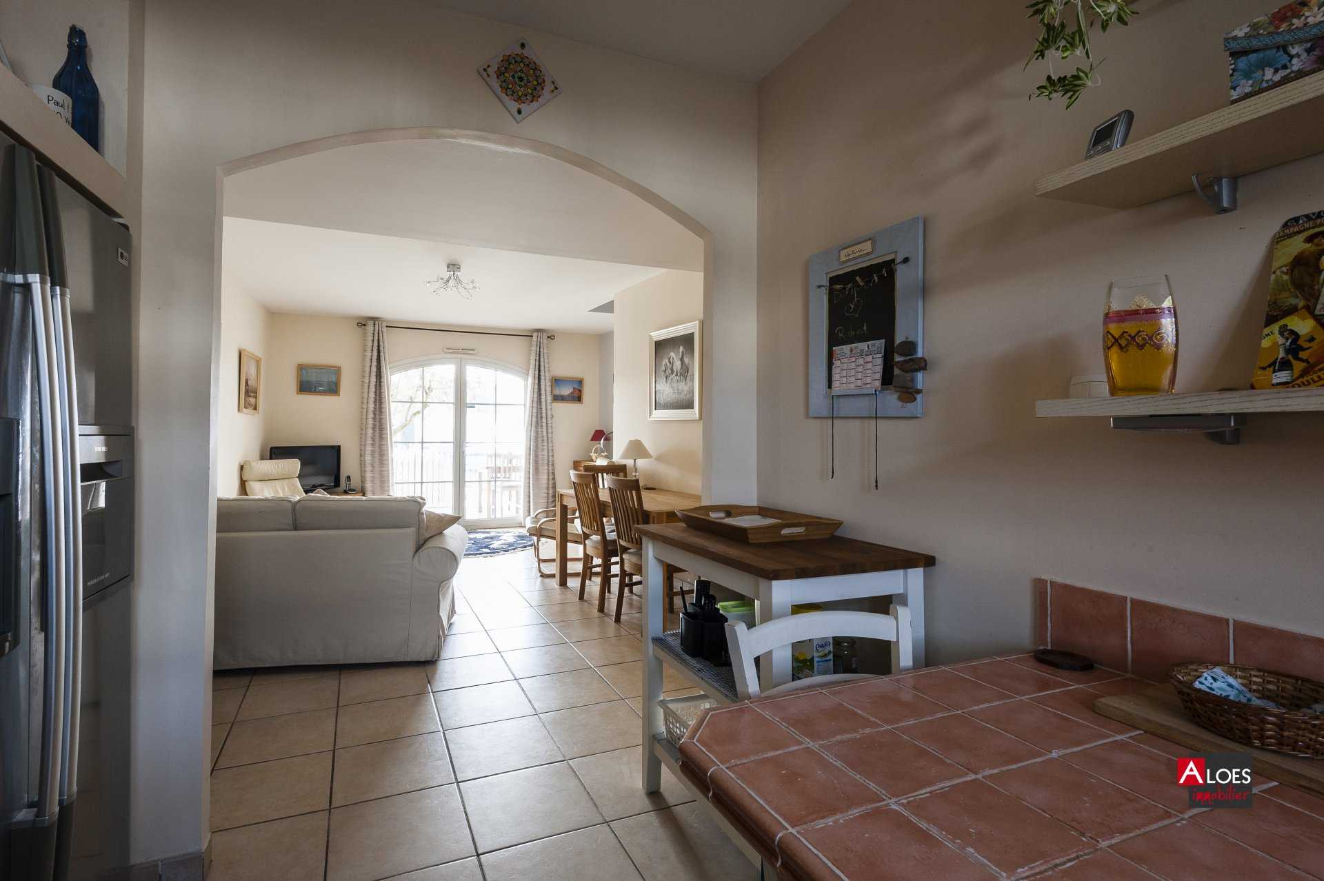 rumah dalam Aigues-Mortes, Gard 11525375