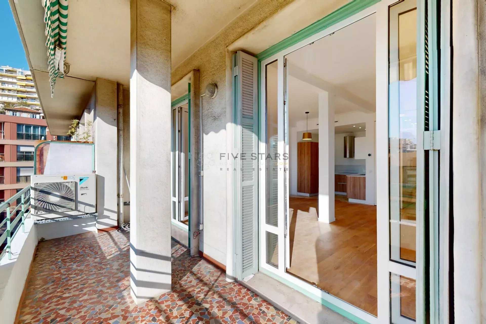Condominium in Sint-Philippe, Provence-Alpes-Côte d'Azur 11525380