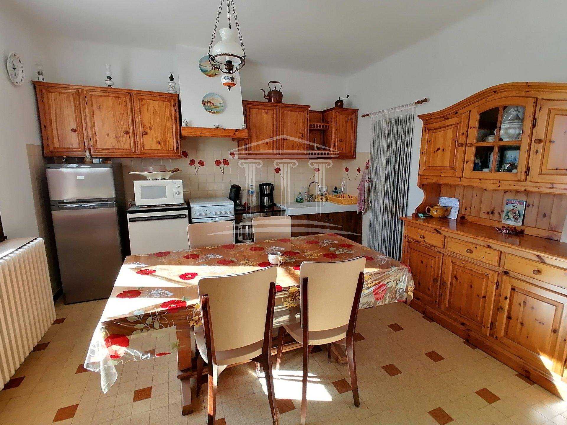 House in Sorgues, Vaucluse 11525383
