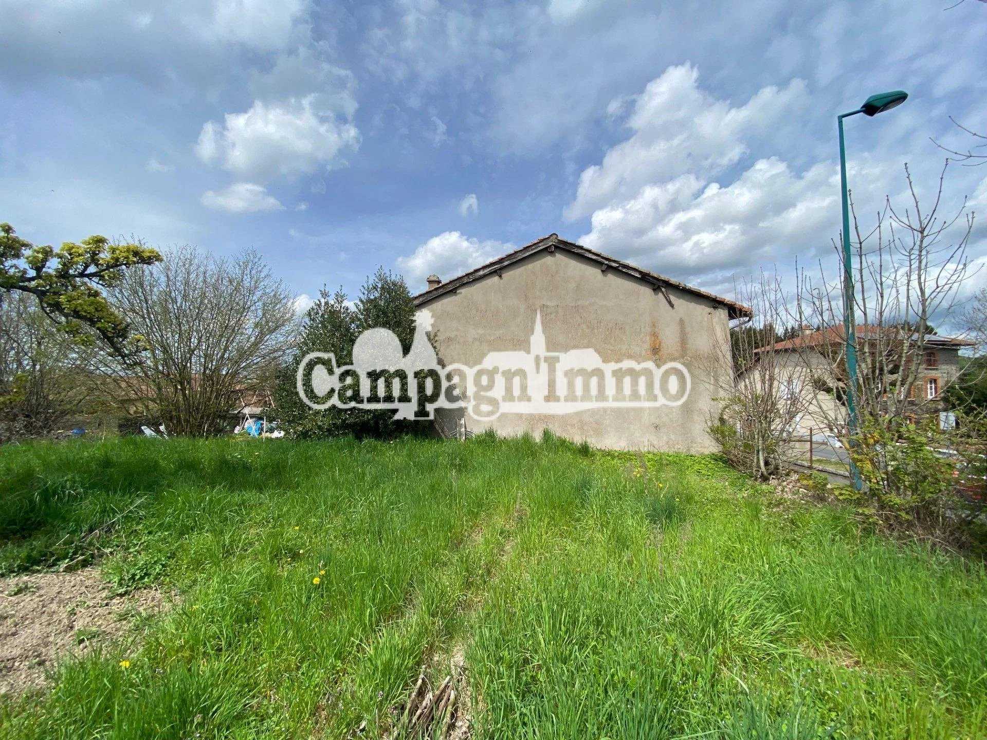 House in Affoux, Auvergne-Rhone-Alpes 11525445