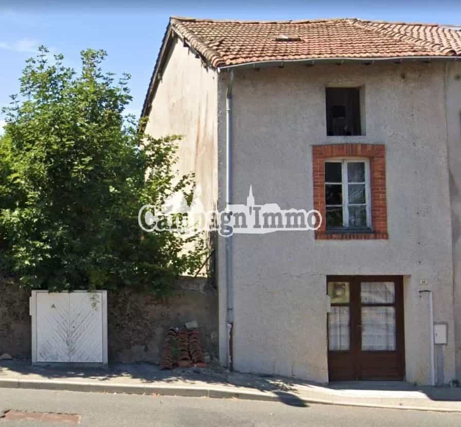 Talo sisään Affoux, Auvergne-Rhône-Alpes 11525445