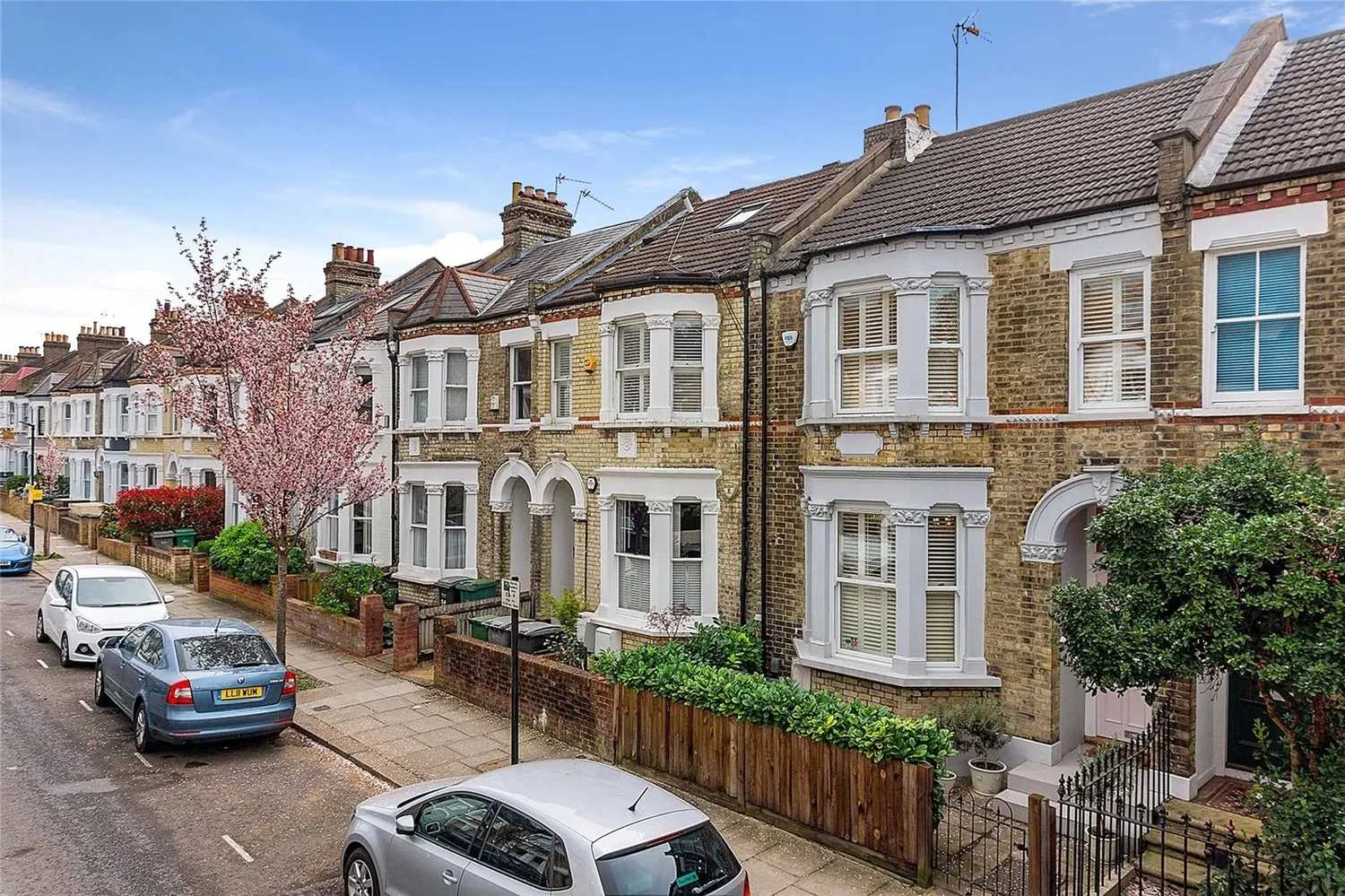House in Cricklewood, Achilles Road 11525607
