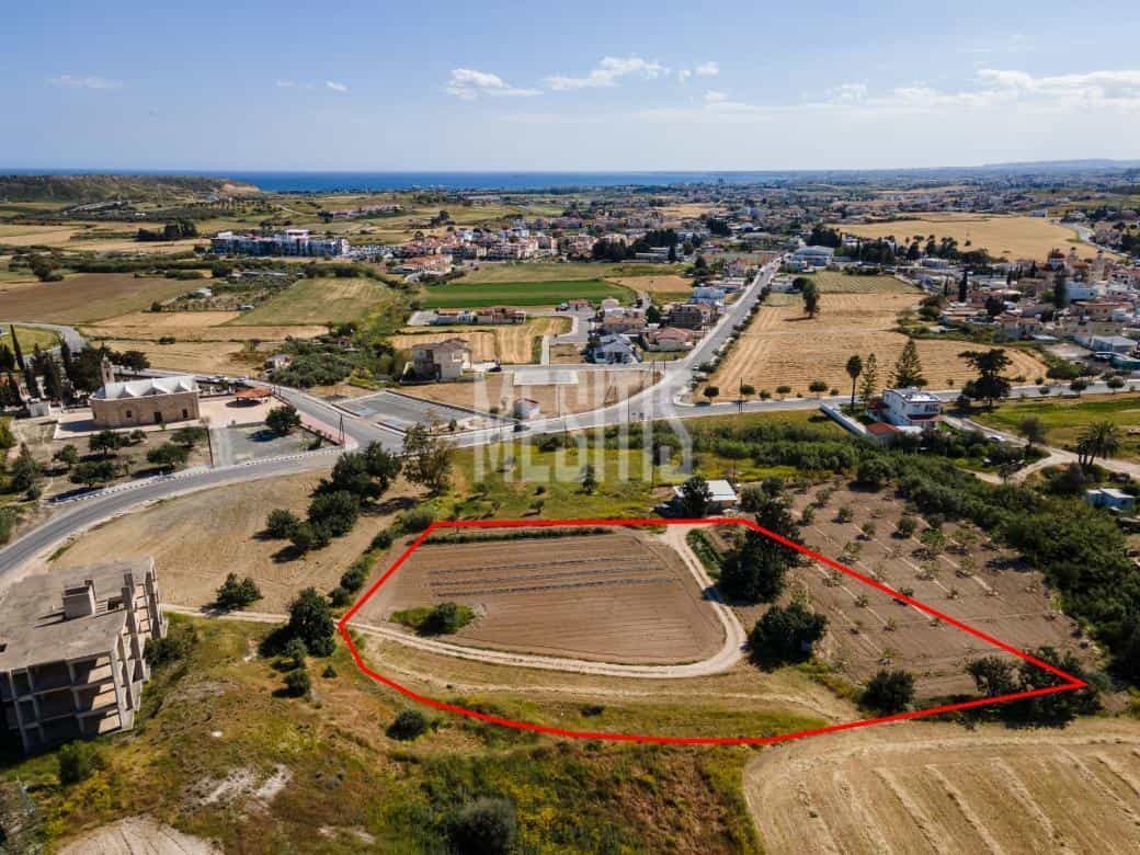 Land in Voroklini, Larnaca 11525873