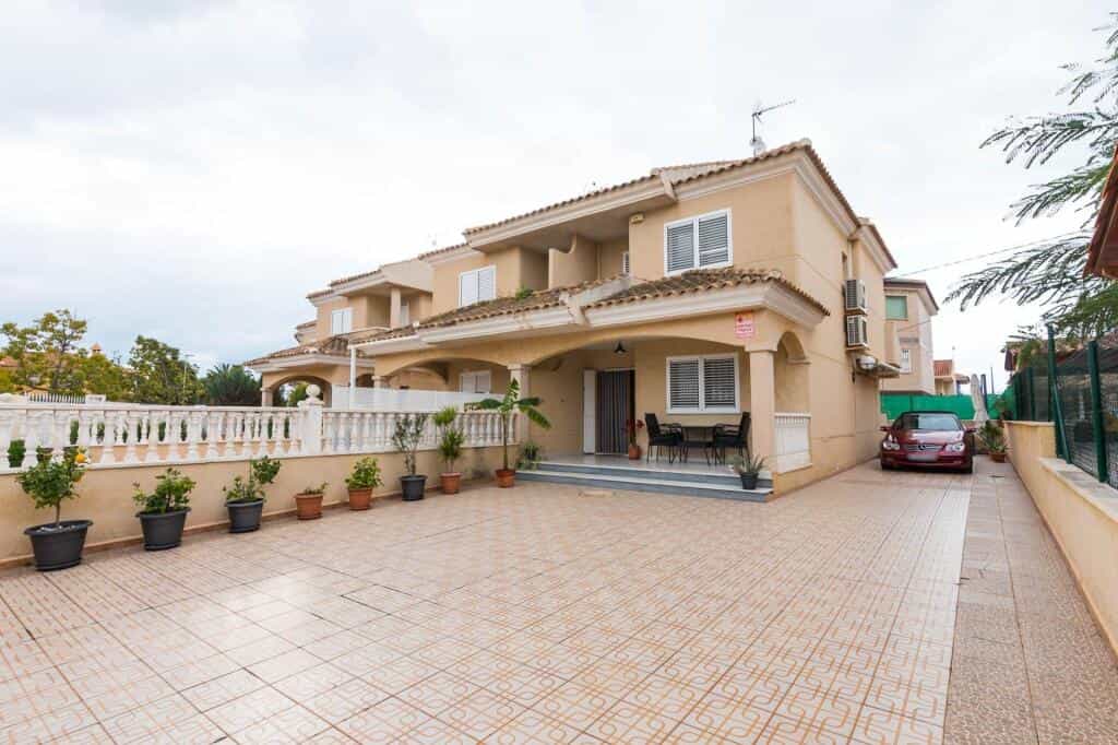 Dom w Los Narejos, Murcia 11526833