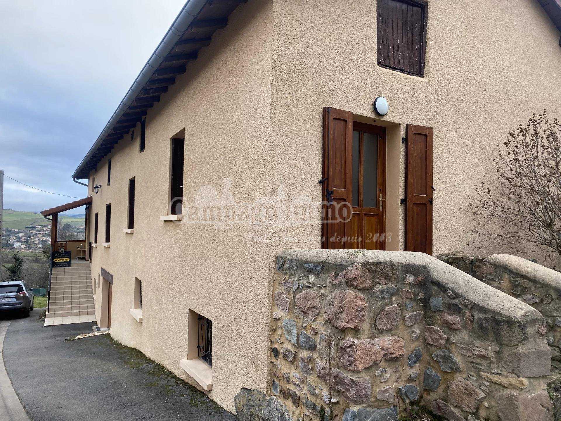 House in Saint-Forgeux, Auvergne-Rhone-Alpes 11526917