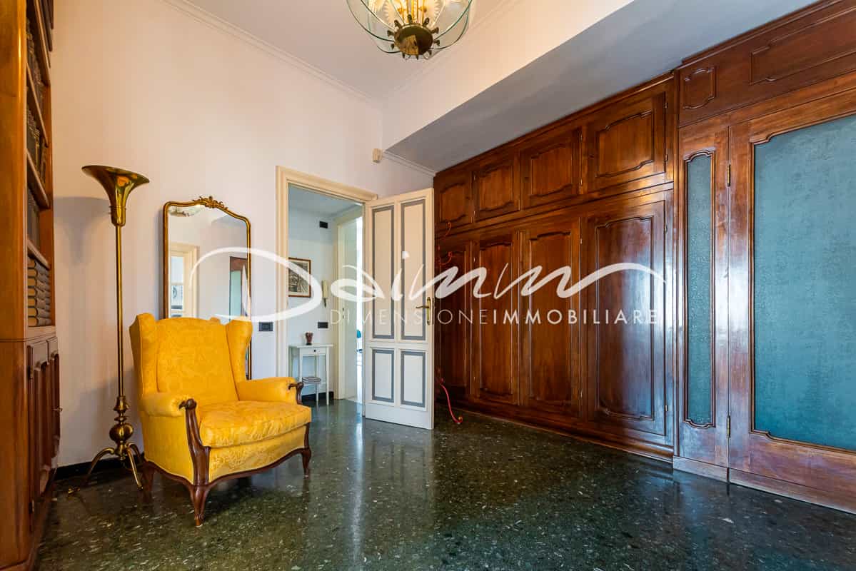 Condominium in Quiliano, Liguria 11527876