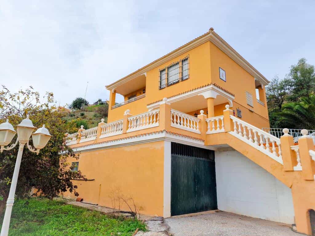 Rumah di Almogia, Andalusia 11528171