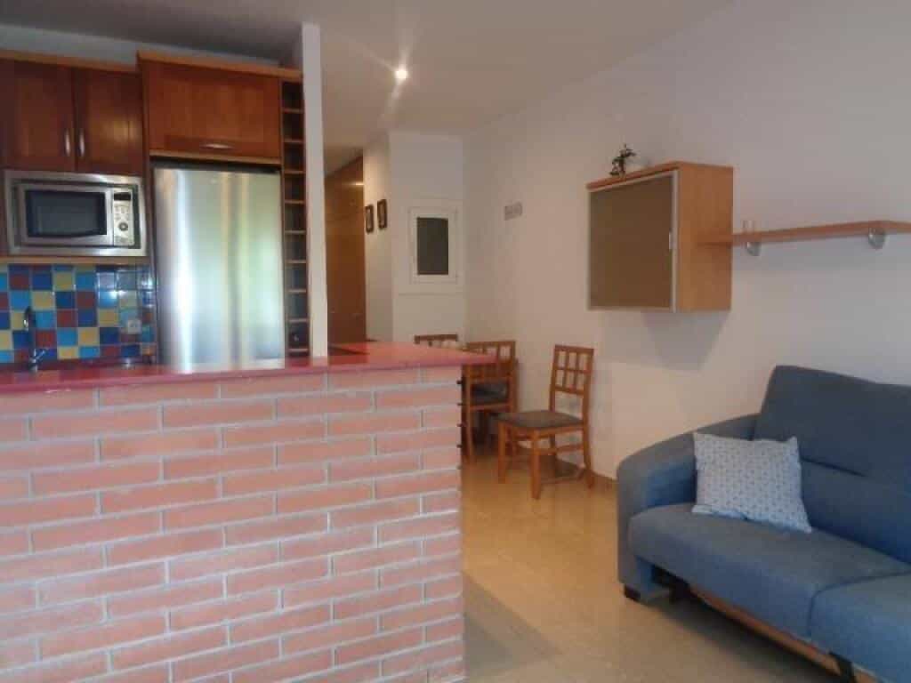 Condominium dans Urbanisation Feliu, Catalogne 11528225