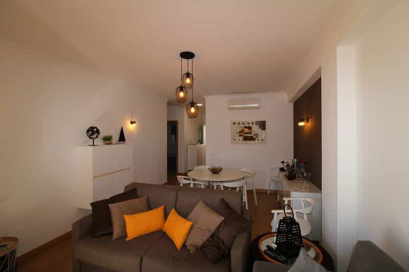 Condominium in Quarteira, Faro 11528370