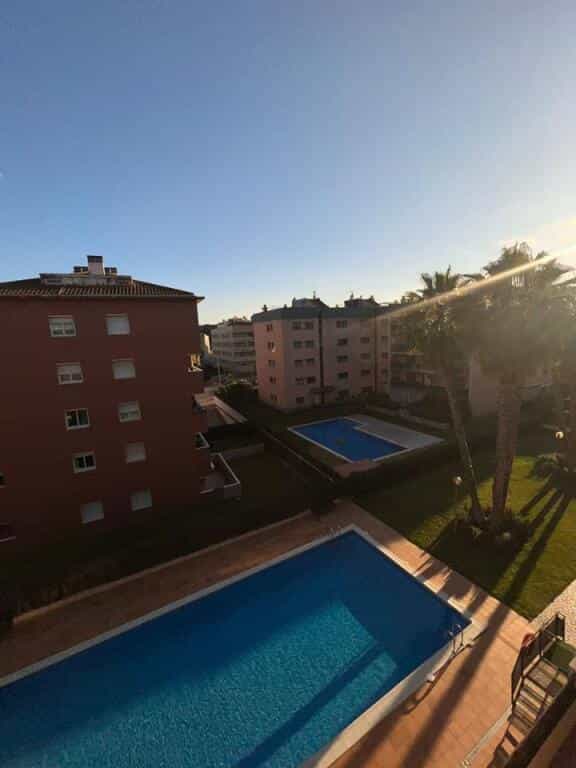 Condominium dans Lloret de Mar, Catalogne 11528912