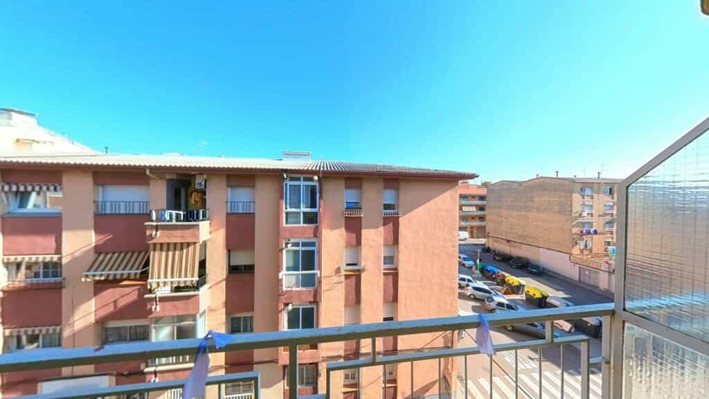 Condominium in Sabadell, Catalonia 11528932