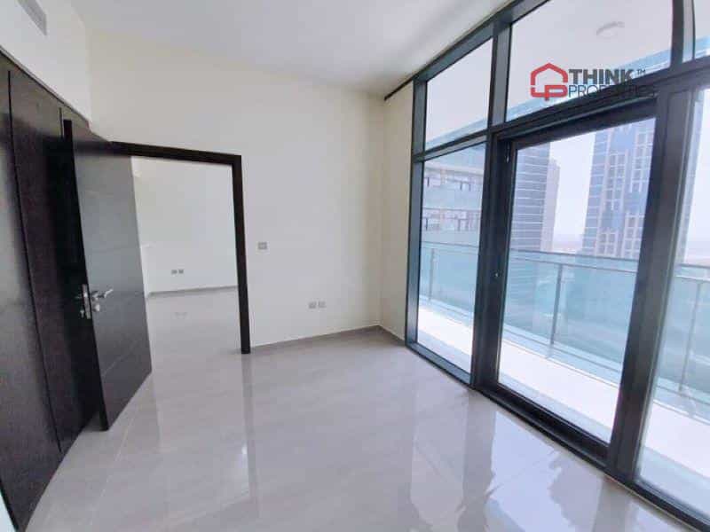 Condominium in Dubai, Dubayy 11529465
